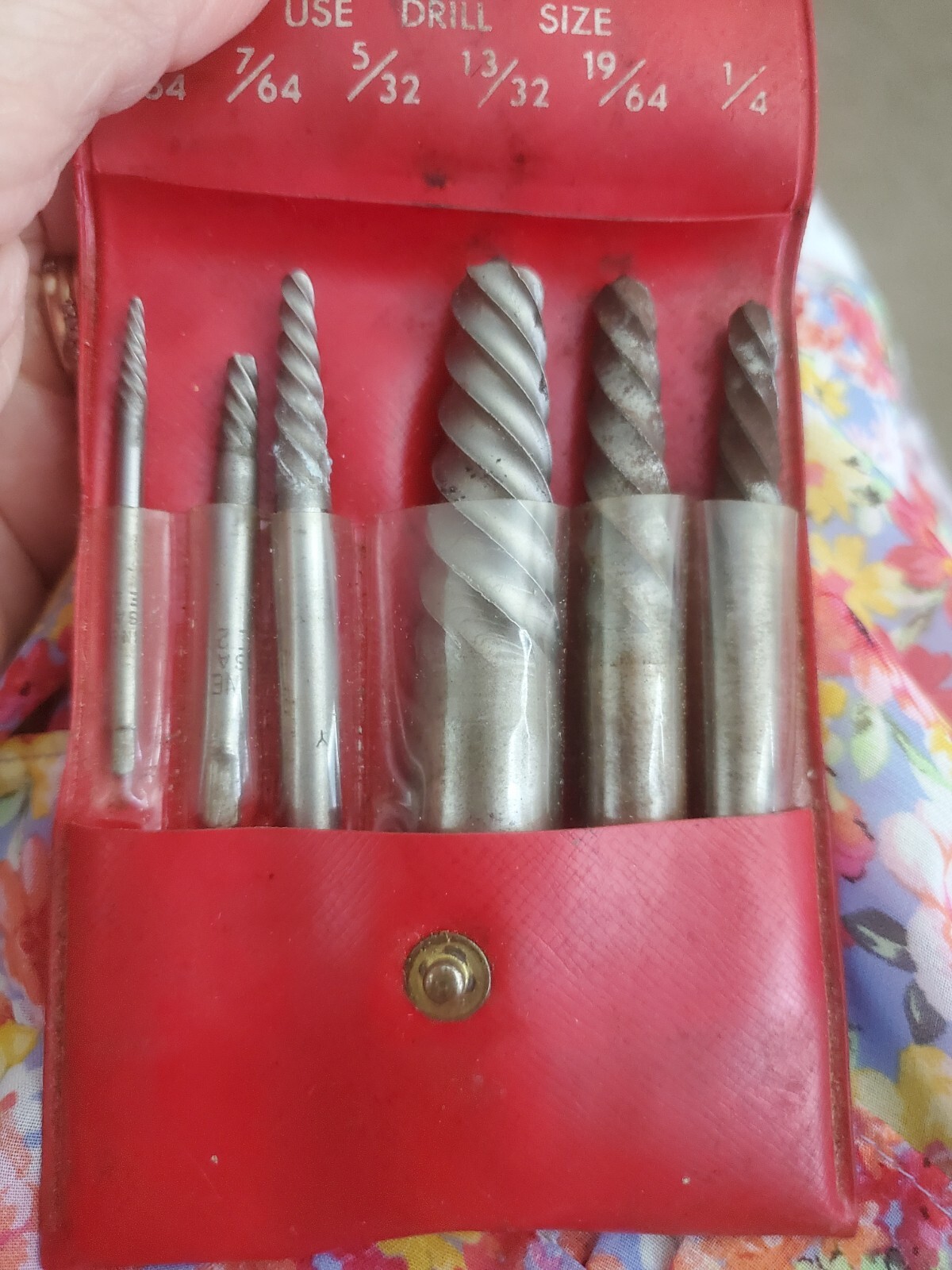 BONNEY, SCREW EXTRACTORS, SET OF 6 IN PKG