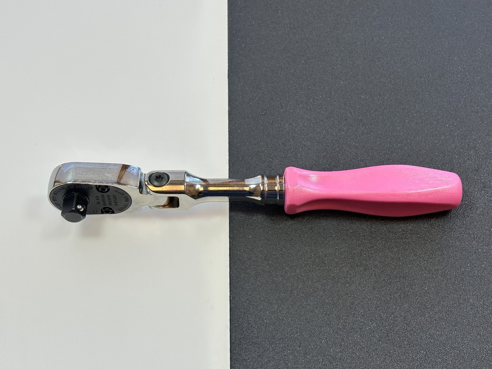 Snap-on Tools USA NEW 3/8 Drive RARE Pearl Pink HARD Grip Flex Ratchet FHFD80APP