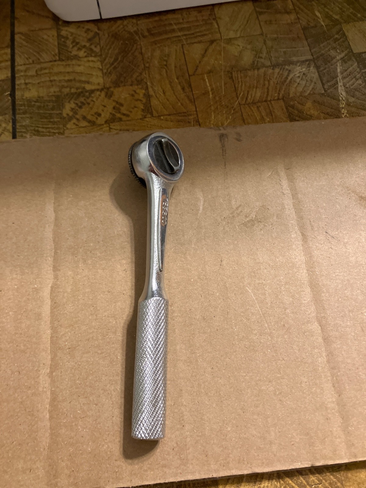 Vintage Easco 1/4 Ratchet 711106 length 5-1/4 in