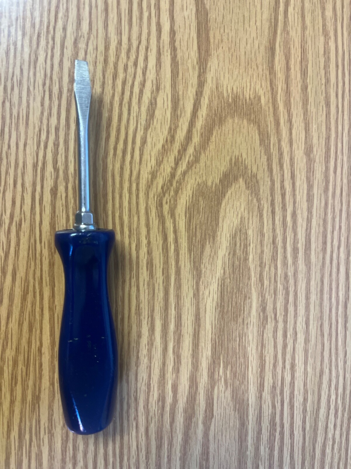 SNAP ON – SDD2 – 6.5″ LONG FLAT BLADE SCREWDRIVER WITH BLUE HANDLE – SDD2#2C****