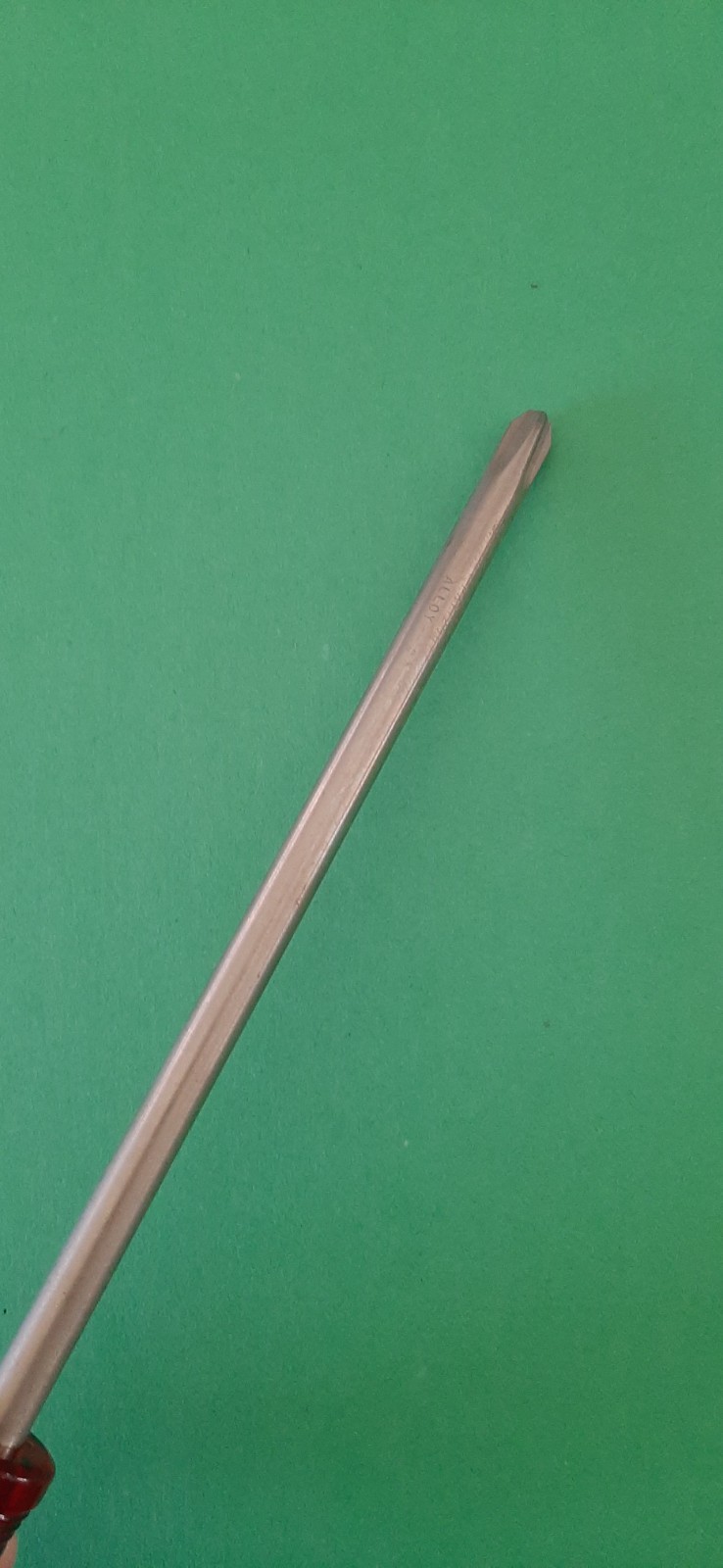 NOS NEW Millers Falls #4 USA No. 850-8 Phillips Head Screwdriver Clear Red E8
