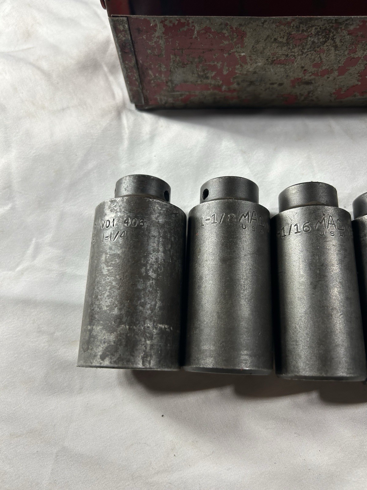 MAC TOOLS 13 PC 1/2 DRIVE SAE DEEP IMPACT 6 PT SOCKET SET 7/16 – 1-1/4 Read