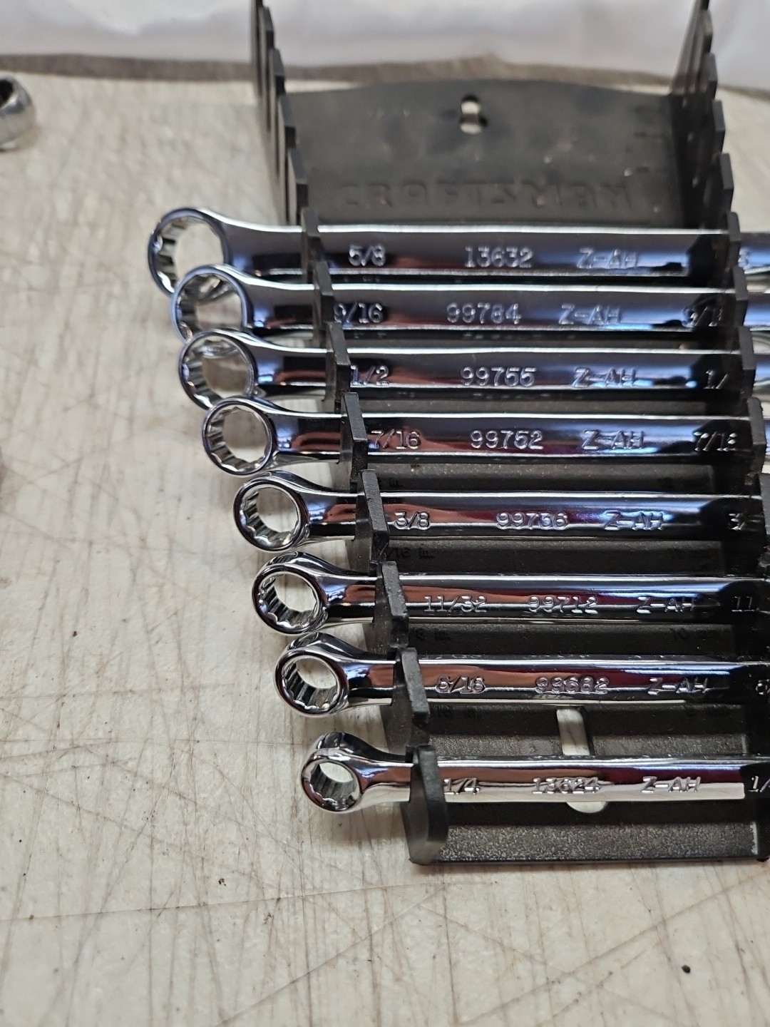 8 Craftsman Z-AH Series SAE Combination Wrench Set & Holder