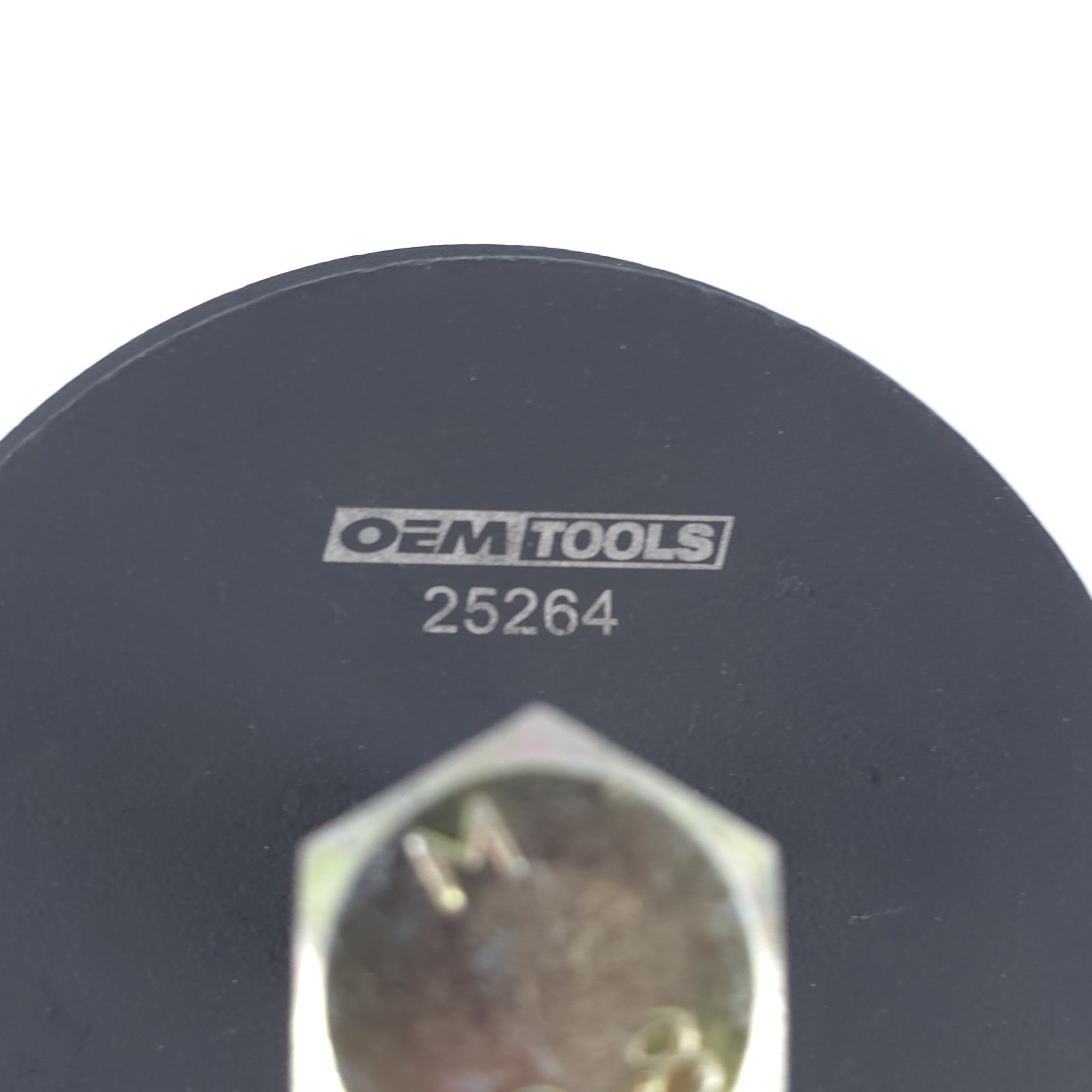 OEMTOOLS 25264 GM Harmonic Balancer Puller, LS Crank Pulley GM