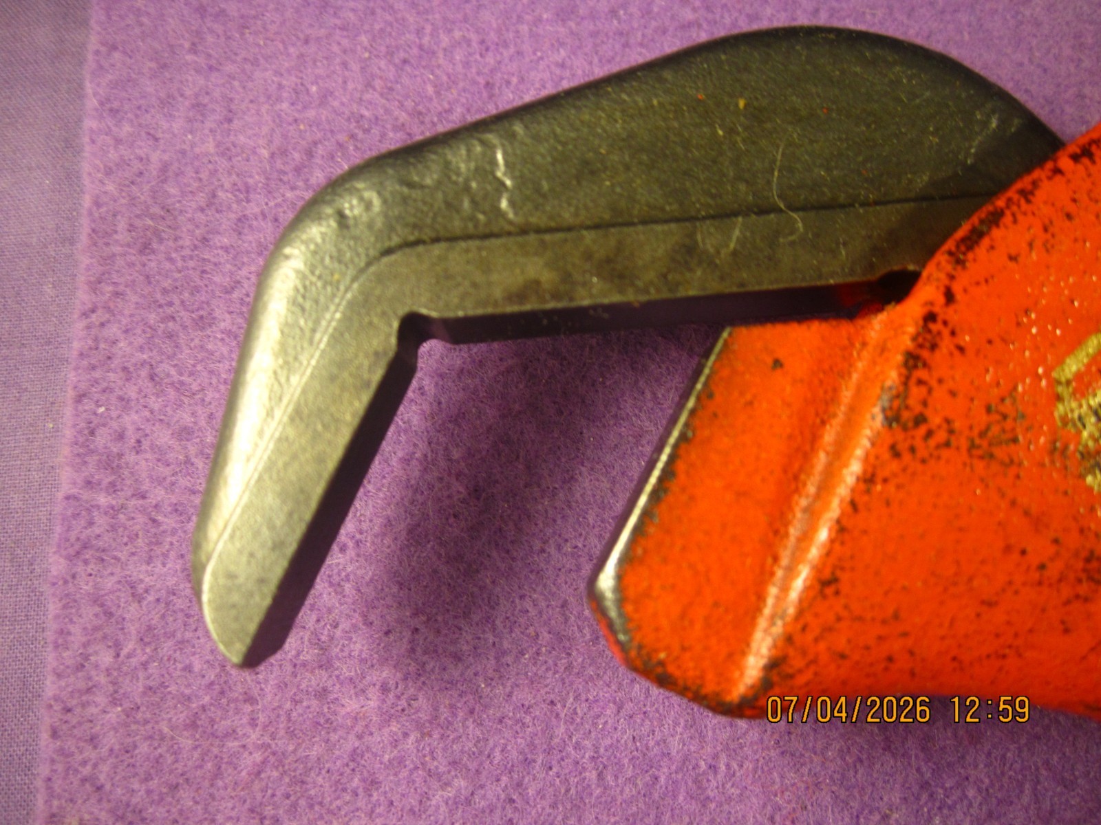 Ridgid Model E-110 Offset Hex Smooth Jaw Pipe Wrench, 10 3/4 Long 2 1/2 Jaw USA