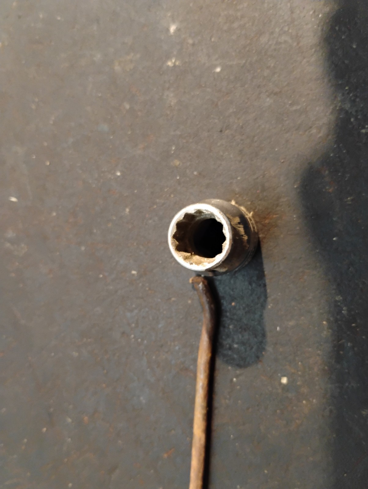 Snap On F121 – SAE 3/8 Inch – 3/8 Drive – 12 Point Shallow Socket