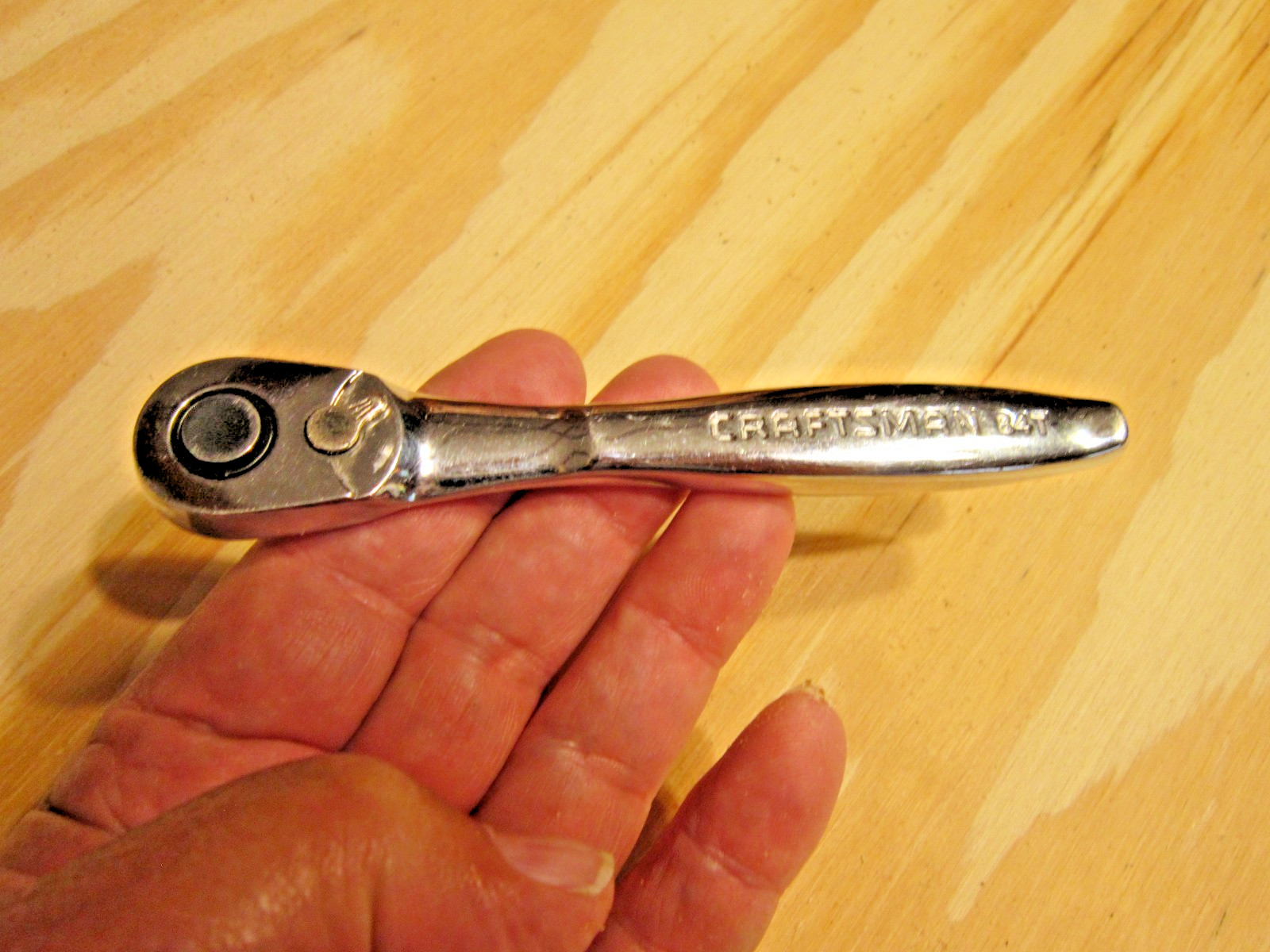 Craftsman 1/4″ Drive Thin Profile Ratchet 84 Tooth 44994 L-AE