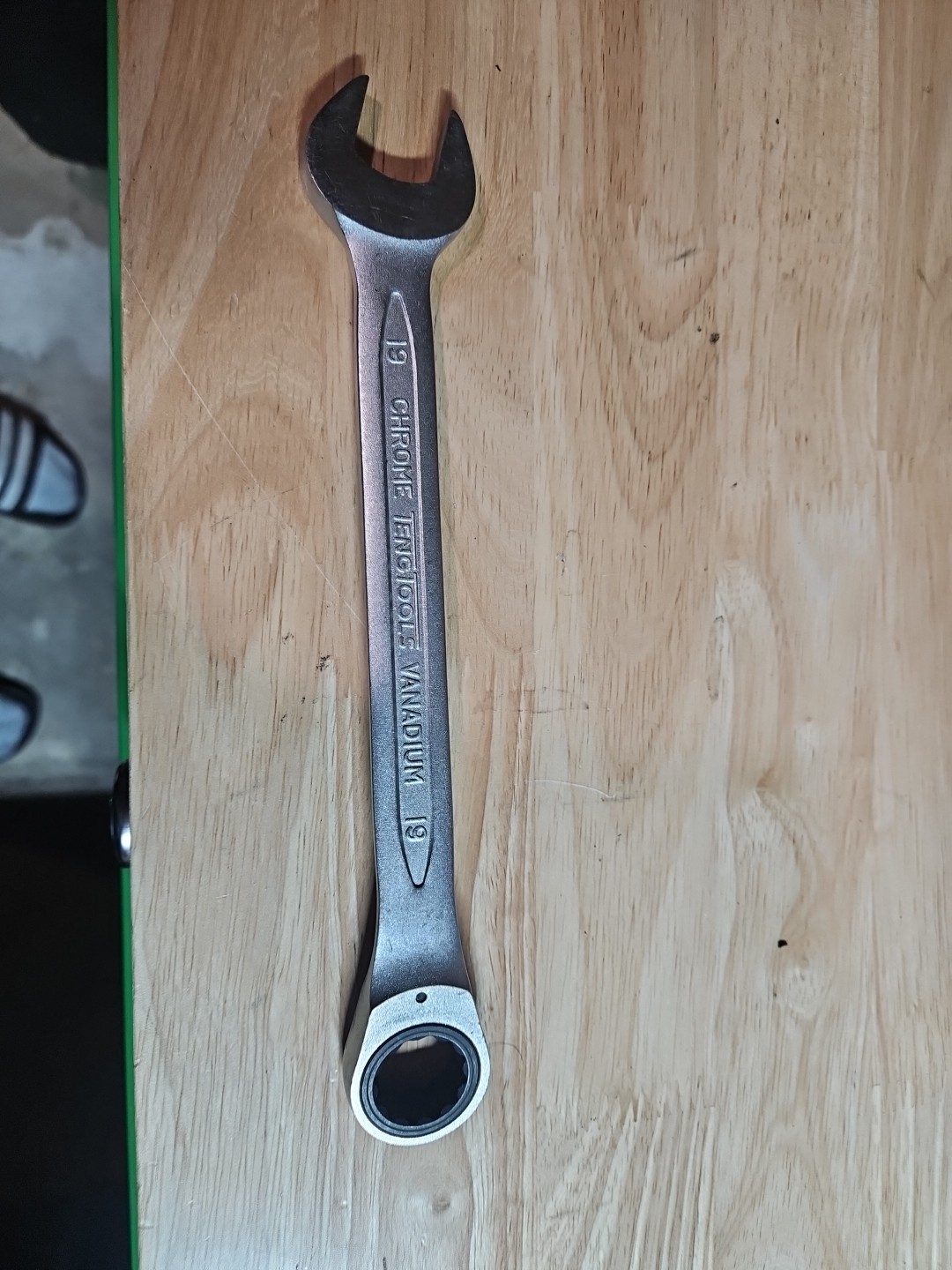 Teng 600519R Ratchet Combination Spanner 19mm