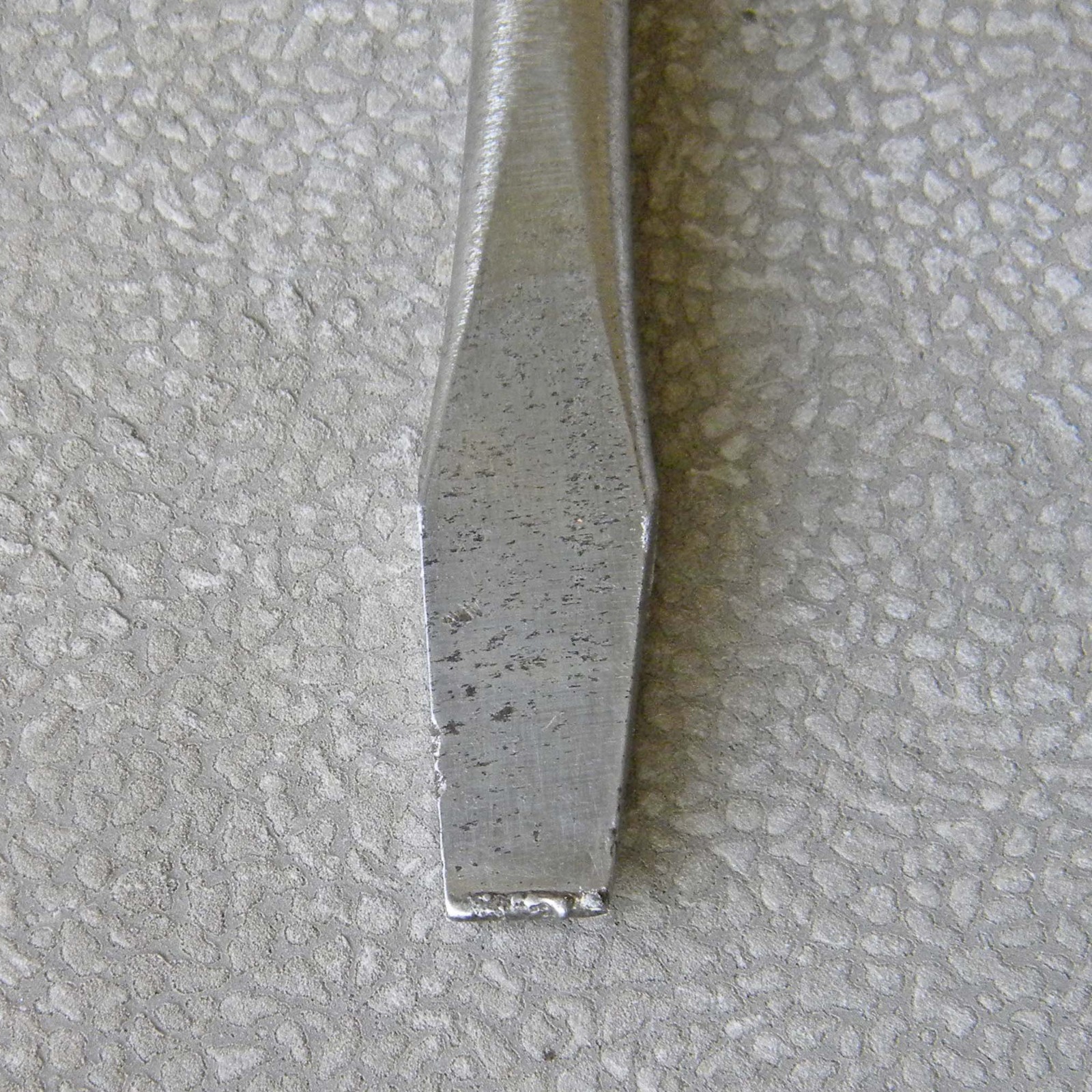 Vtg 12″ New Britain #D28 Flat Slotted 3/8″ Long Shaft Screwdriver, Yellow Handle
