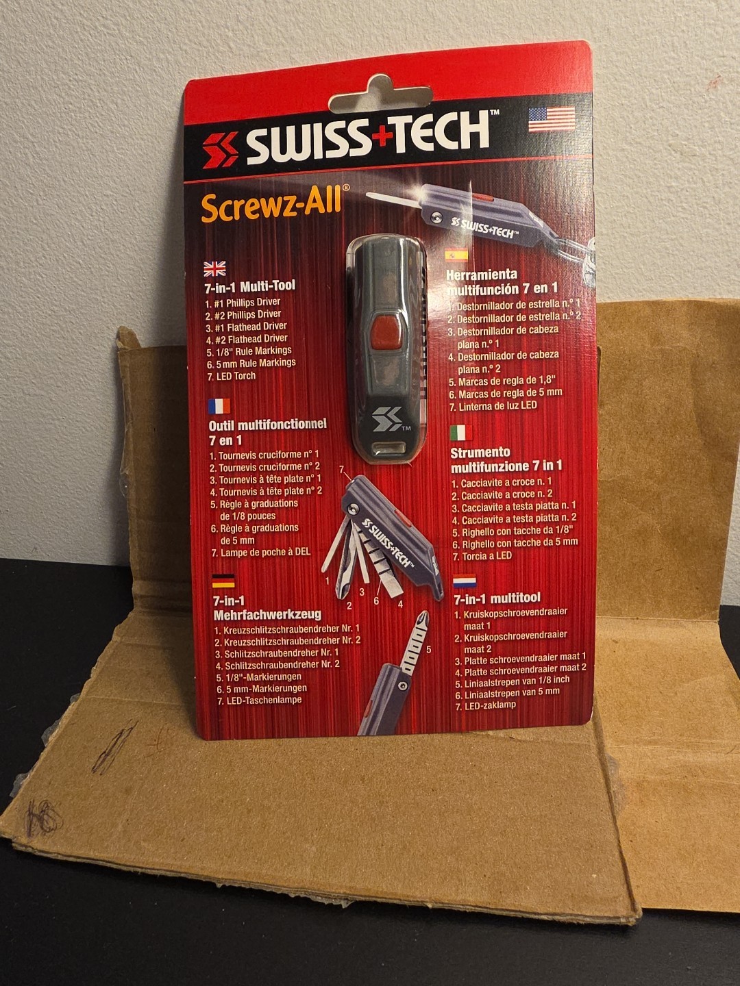 Swiss+Tech Screwz-All 7 In 1 Multi Tool (Flash Light Cannot Be Tested)