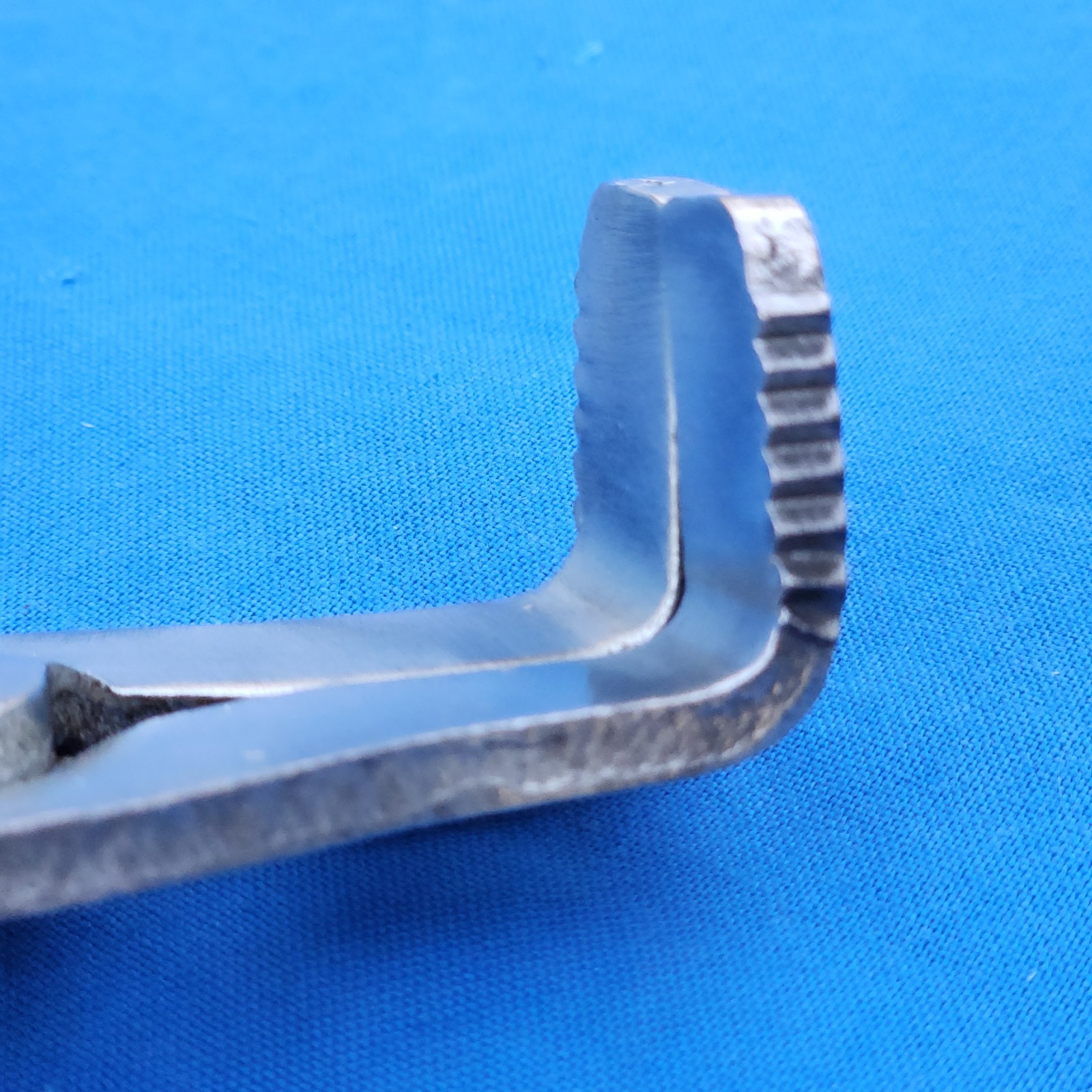 Raybestos Flat-tip Pliers for Delco Moraine Brake 4-Piston Install/Remove – used
