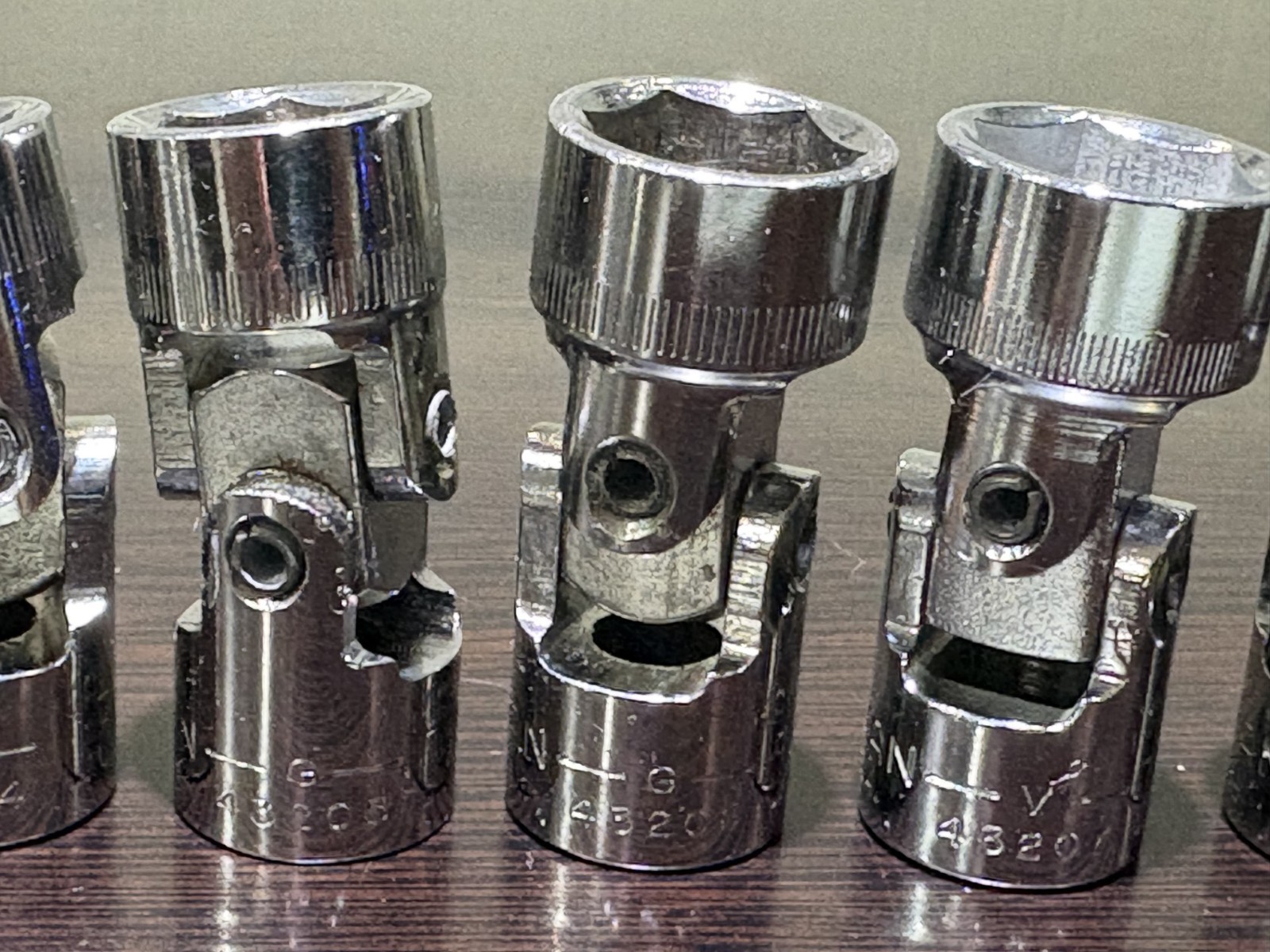 Craftsman 9 Piece Metric Swivel Socket Set 6 Pt 3/8 Drive G/V Series 11-19MM USA