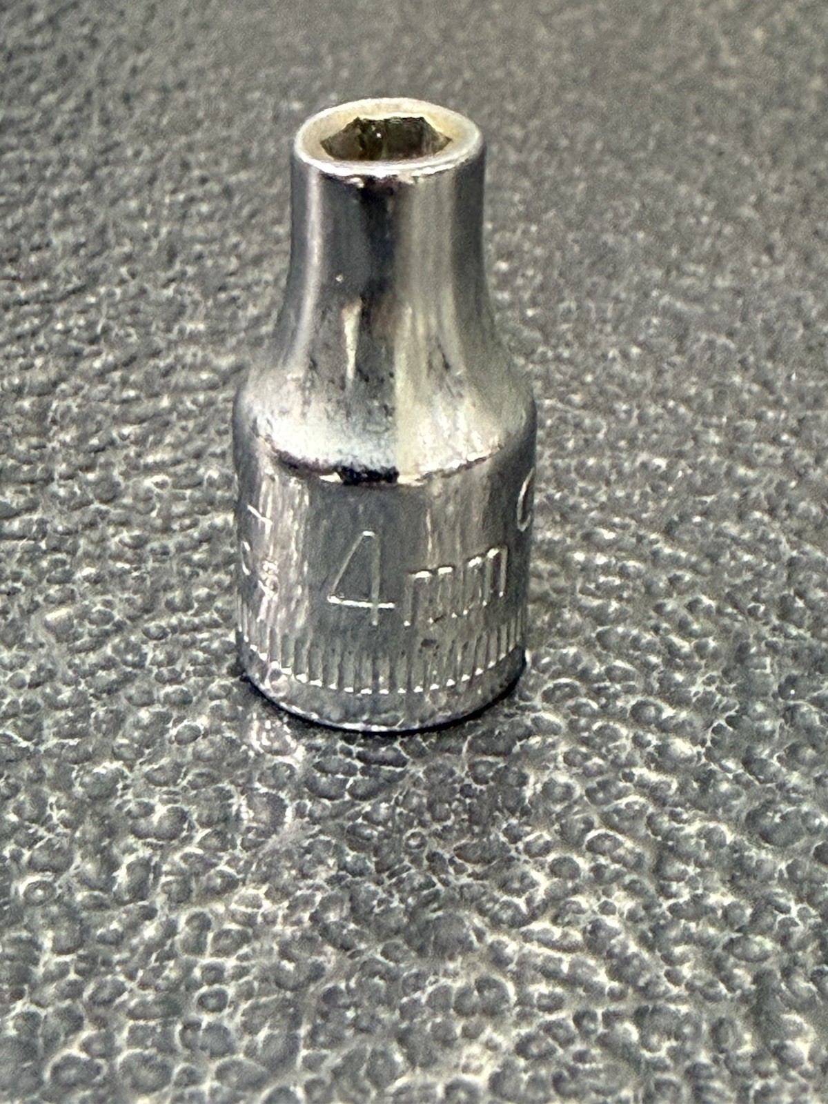 Vtg 4mm Craftsman G-Series Part 43505 – 1/4″ Drive 6-Point Socket USA Made