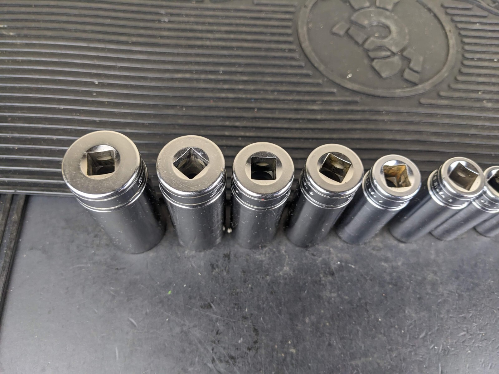 #bg228 Snap on Tools 211SFSY 3/8″ Drive Deep Chrome Socket Set Socket Set