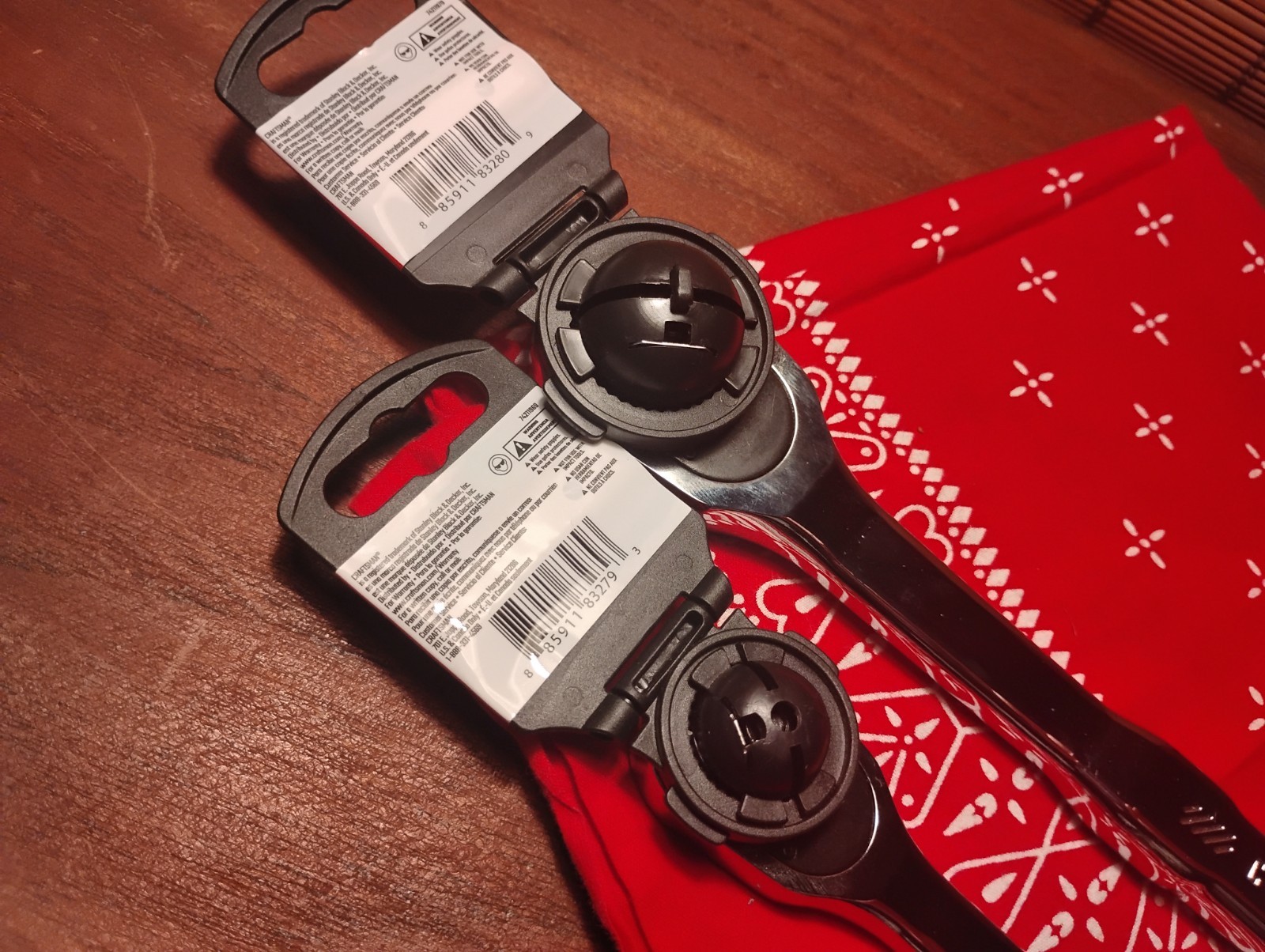 2 New Craftsman Low Profile Rachets 1/2 + 3/8 Made In China Set