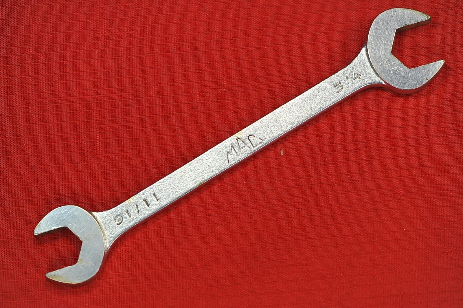 MAC Tools DR2224, 11/16″ x 3/4″ Open – End Wrench, 8.2″ Long pre-owned