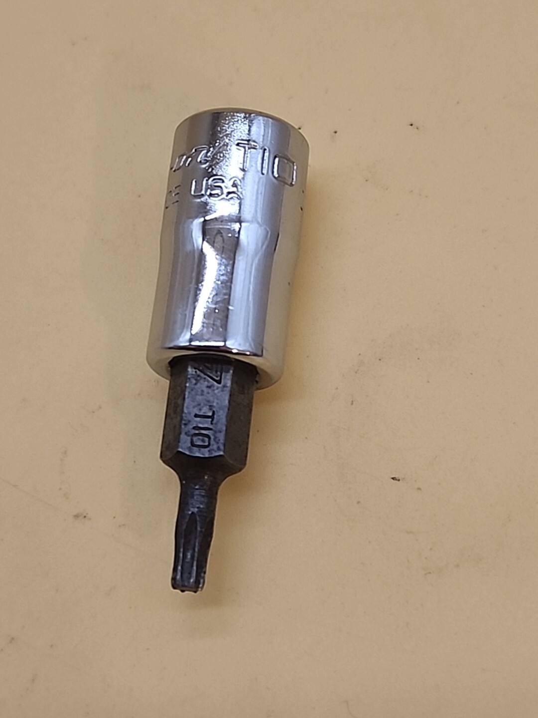Snap-on Tools TTX10E . T10 Standard TORX Bit. USA