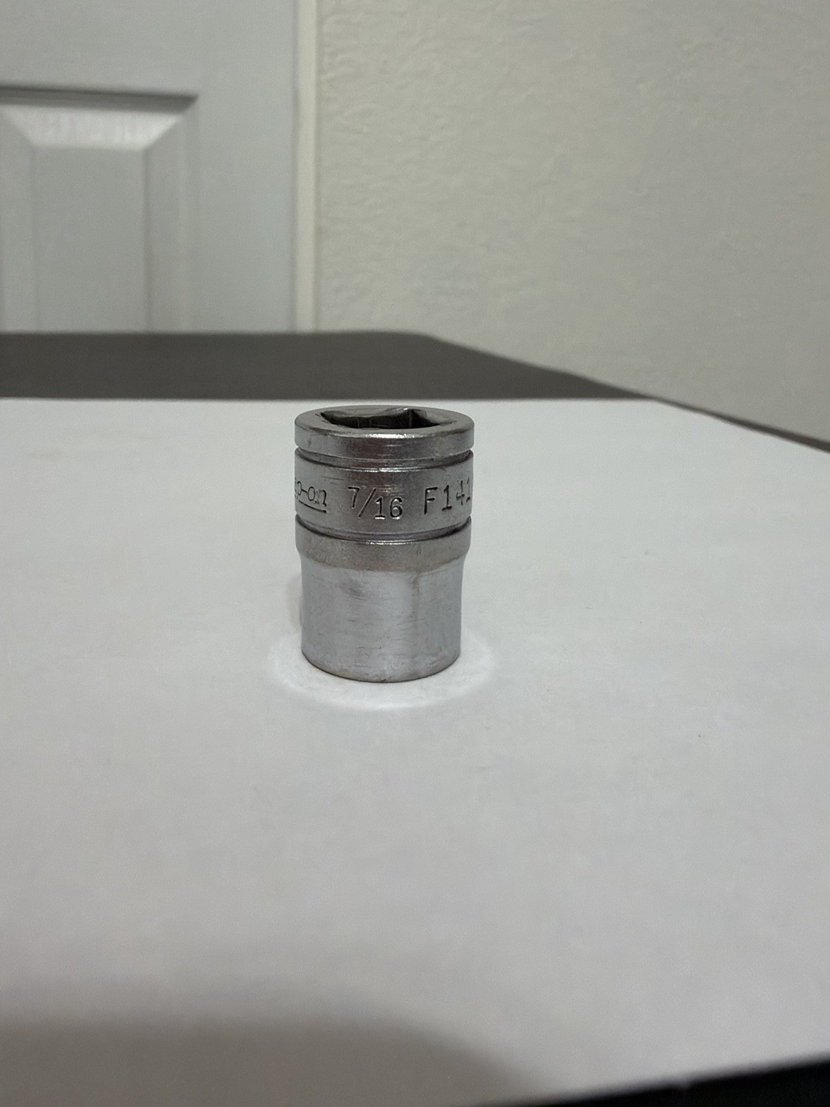 Snap On 7/16″ Shallow Socket 3/8″ Drive 12 Point F141 USA