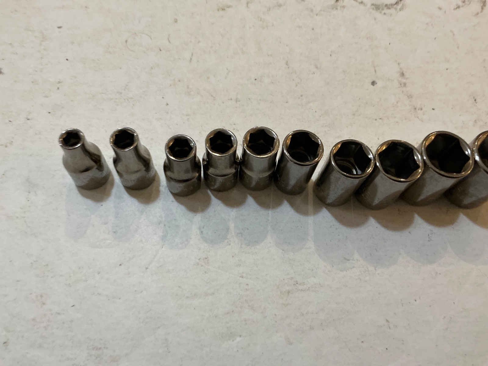 Vtg Craftsman 10 pc 1/4″ dr shallow 6 pt metric socket set 4mm-12mm USA made