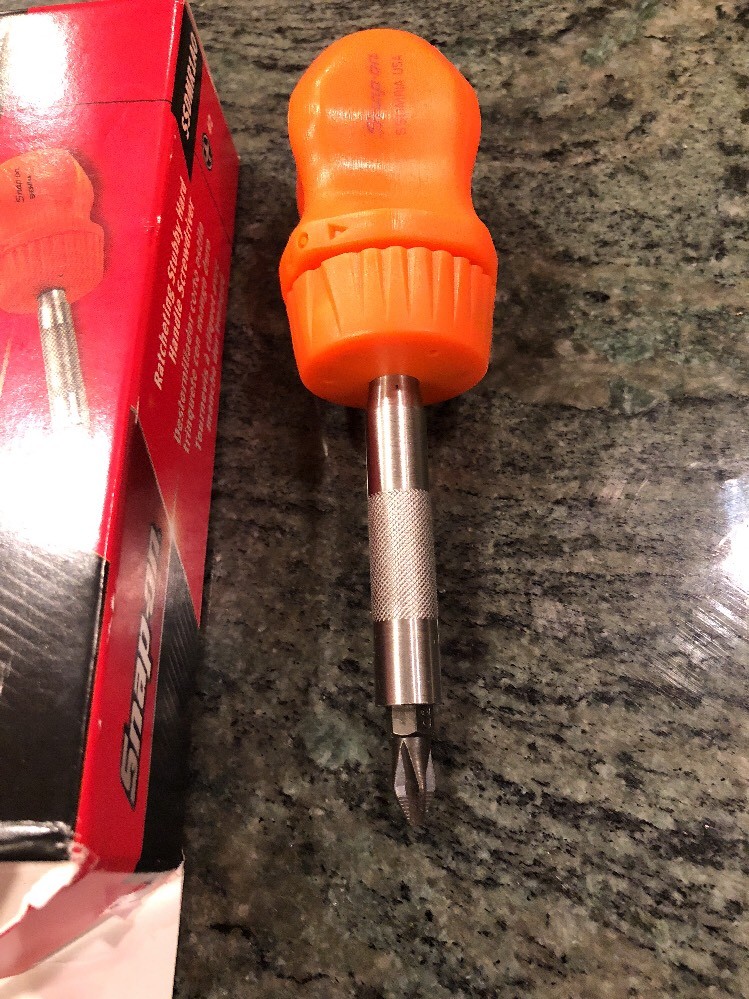 Snap On ssdmr1ao ratcheting stubby hard handle screwdriver with 1 bit orange