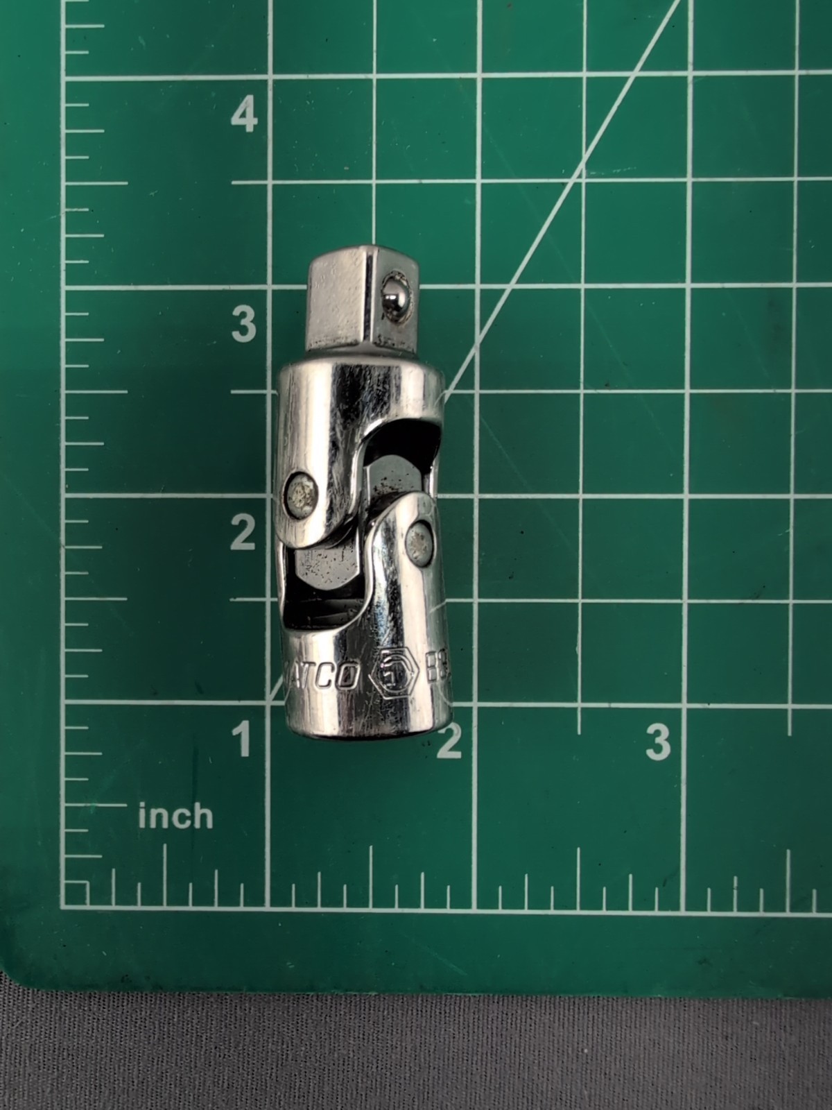 MATCO B3UB 3/8″ DRIVE UNIVERSAL JOINT SOCKET/SWIVEL SOCKET
