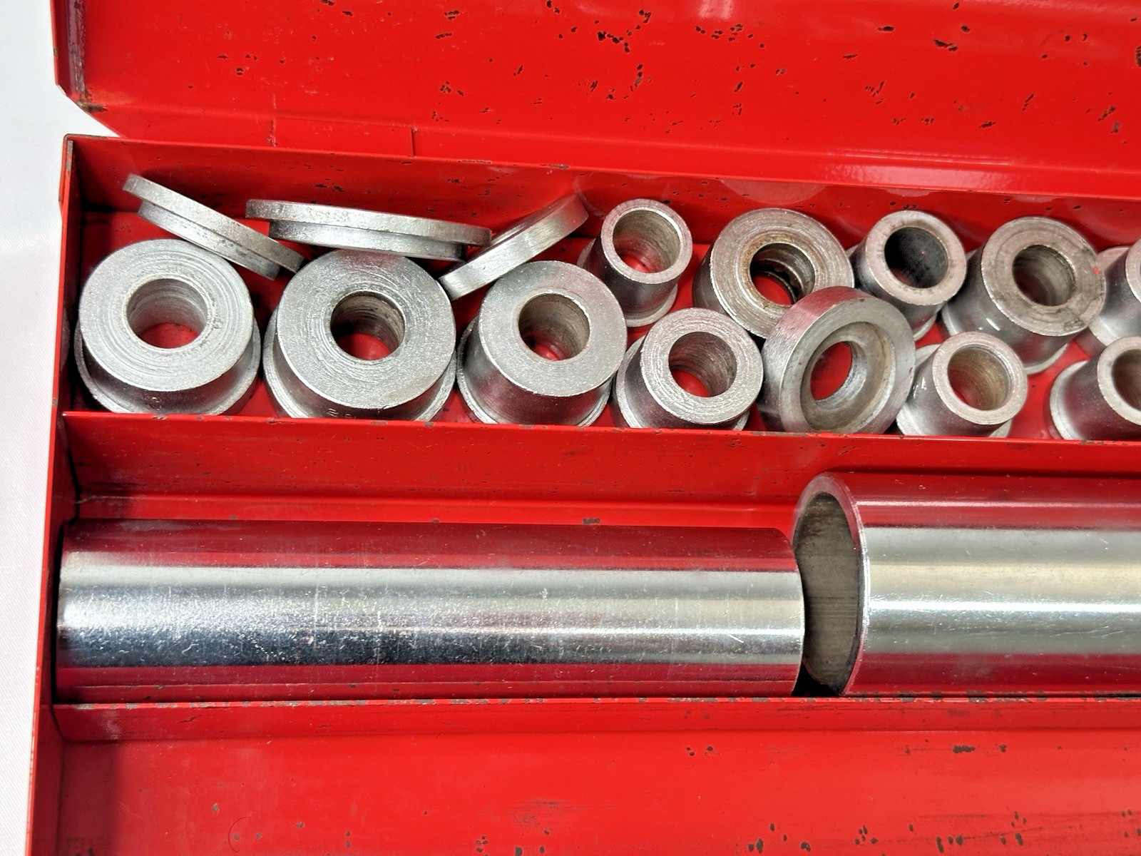 Snap On 35 PC Vintage Bushing Driver Set With Metal Case USA Read Description