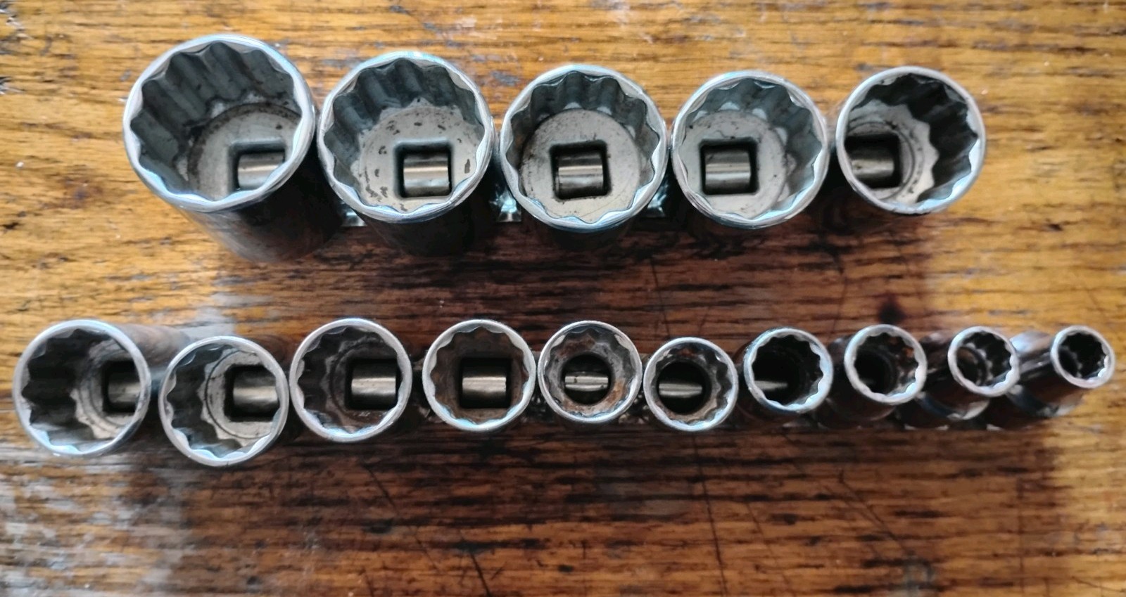 Armstrong 12 Point 1/2″ Drive 15 Piece Socket Set 3/8” to 1-1/4” Made in USA