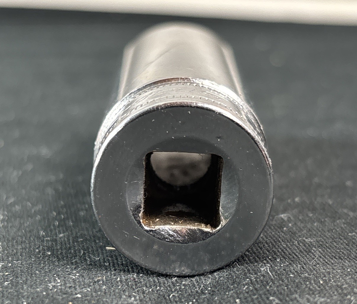 Snap-On Tools 18mm Metric Deep Socket 3/8″ Dr. Chrome – SFSM18