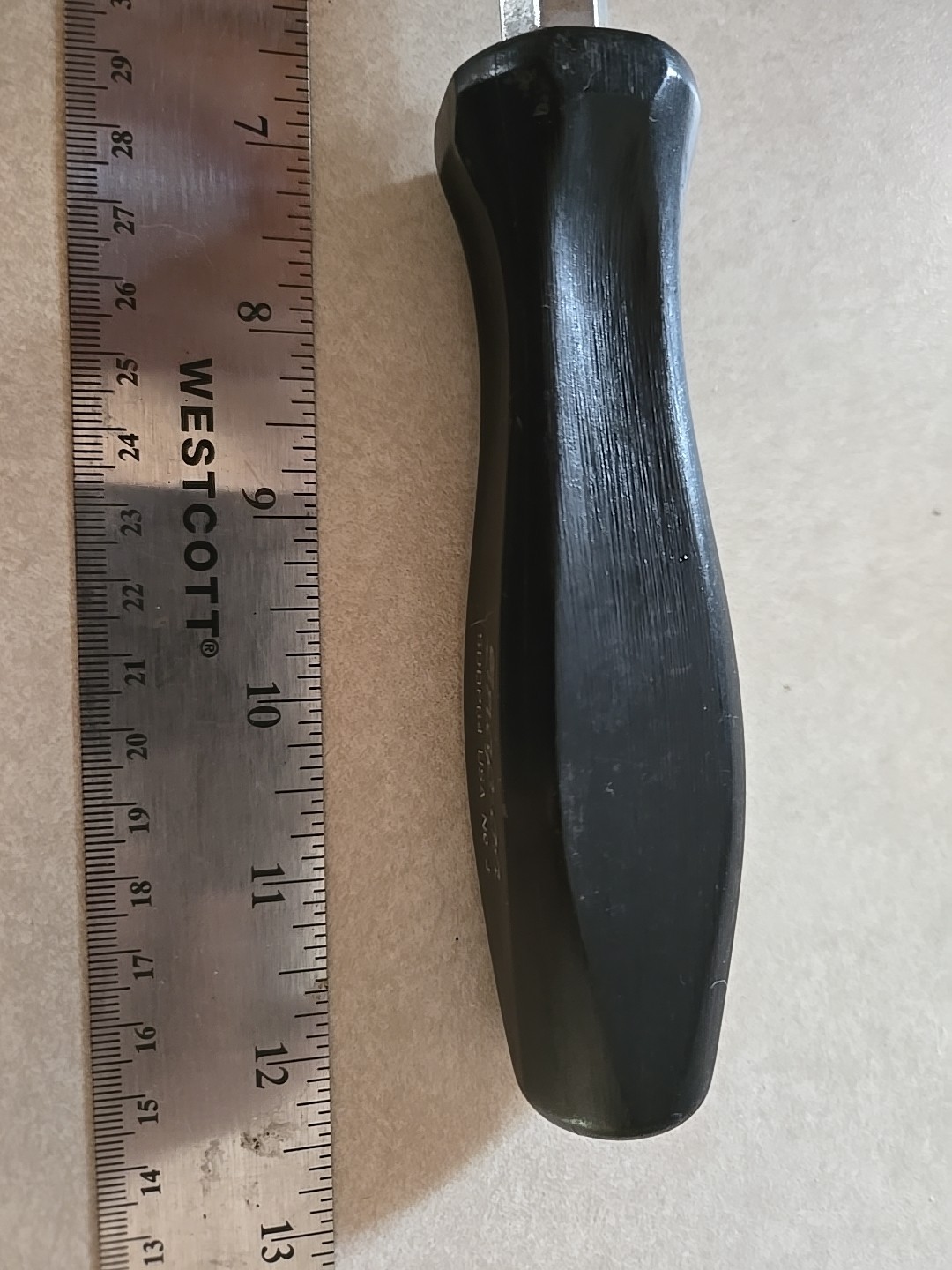 SNAP ON – SDDP64 – NO4 PHILLIPS BLACK HANDLE SCREWDRIVER