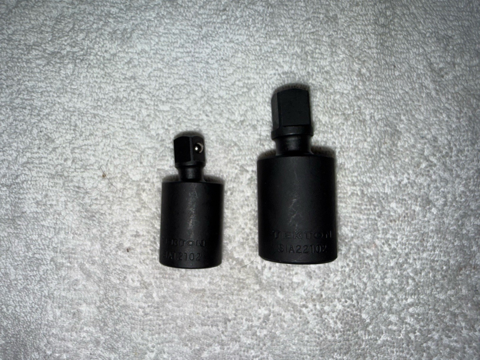 TEKTON 3/8″ and 1/2″ Drive Impact Swivel Adapter – Set Of 2