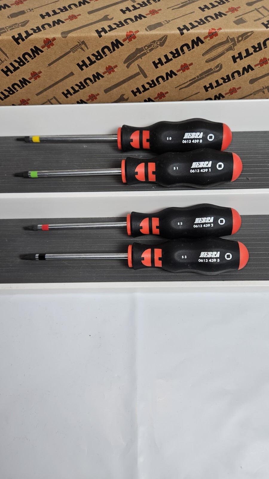 WURTH ZEBRA SQUARE TIP SCREWDRIVER SET 4 PIECES COLOR CODED TIPS NEW IN BOX