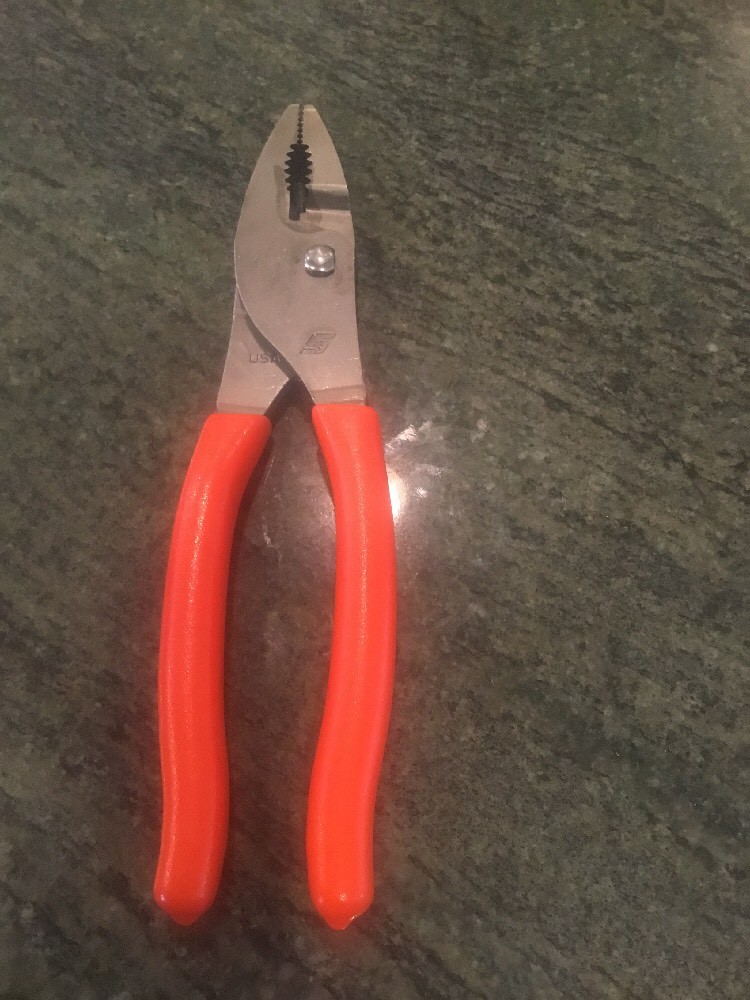 Snap On 137acf 8″ heavy duty talon grip combination pliers orange