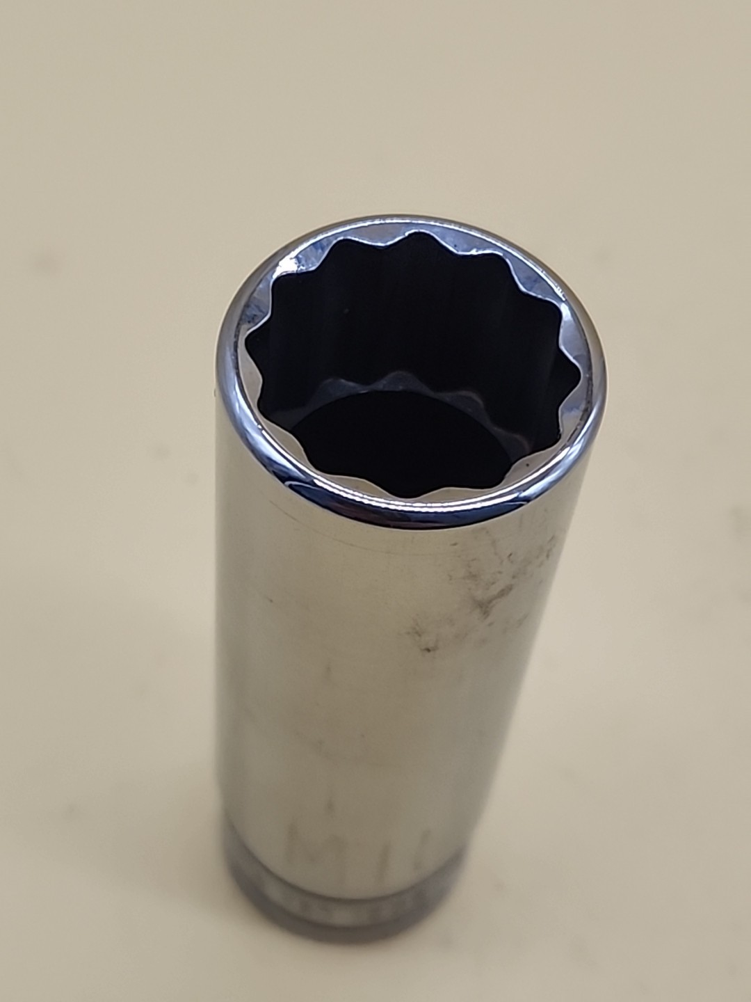 Snap-on Tools S261 – 1/2″ Drive, 13/16″ Deep 12pt SAE Chrome Socket USA