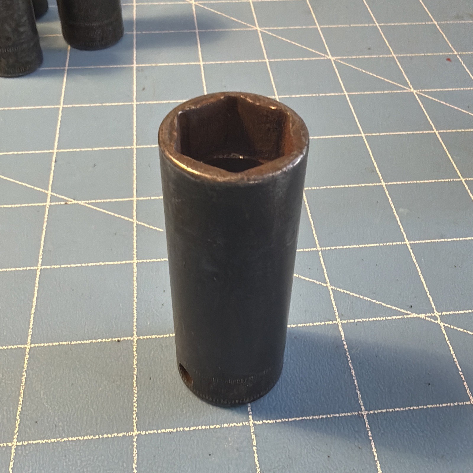 Snap-on Tools 3/8″ Dr. 18mm. Metric Deep 6PT Deep Impact Socket SIMFM18 USA
