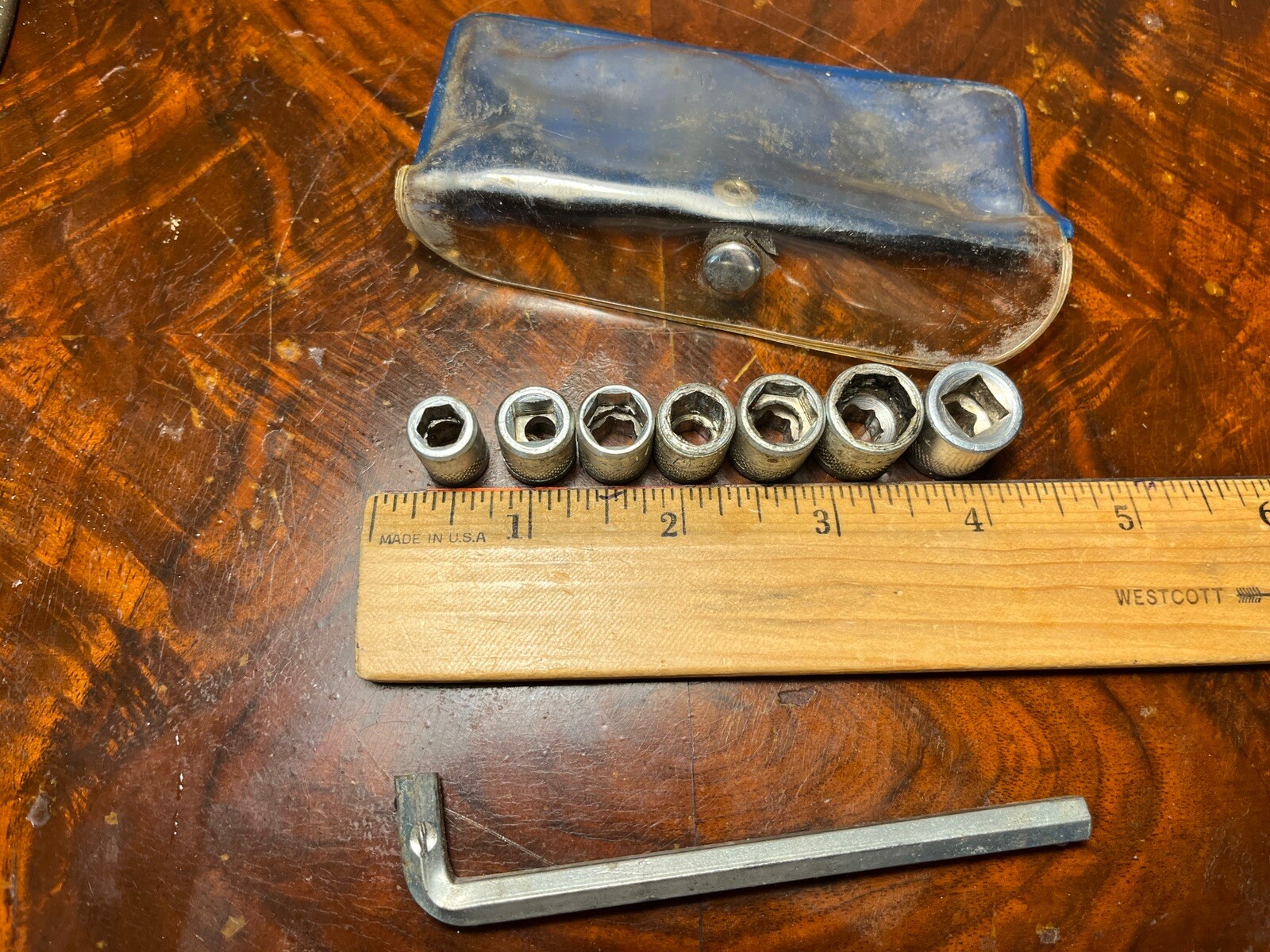 Vintage Western Auto 8 PC Socket Set 7 1/4 Hex Drive Sockets 1/4 To 7/16 HR2911