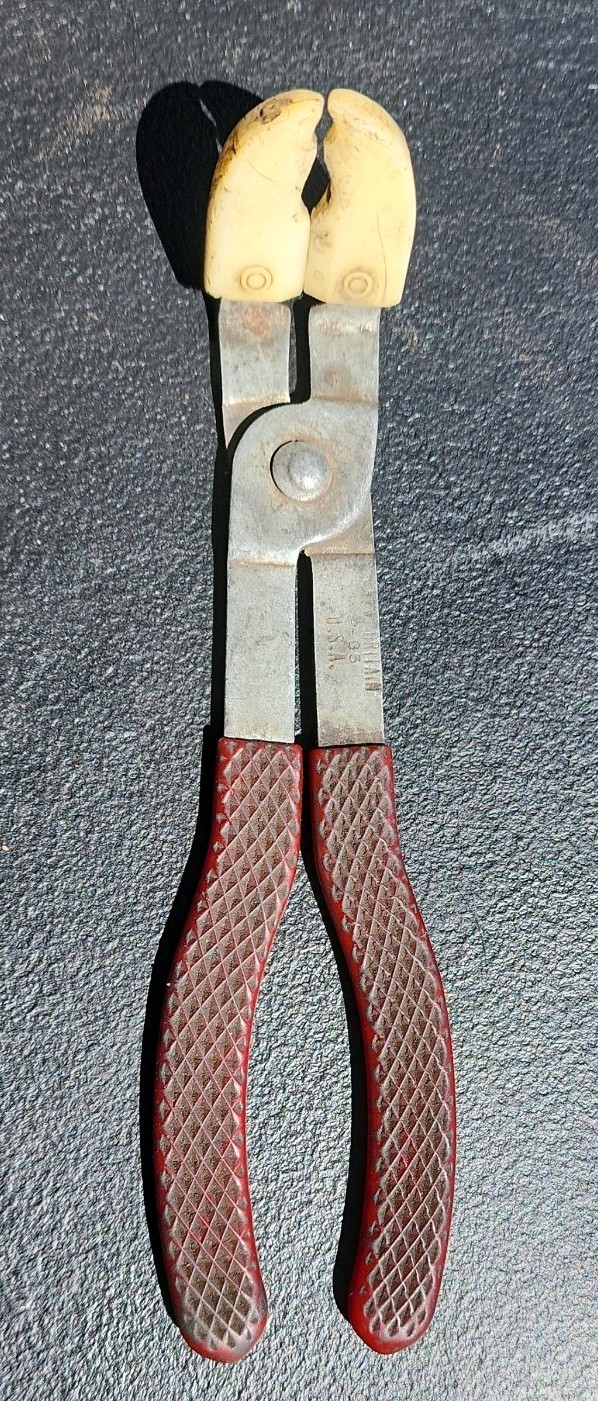 VINTAGE Cal-Van Tools Spark Plug Lead Pliers Shock Proof MIP #143 Auto Mechanic