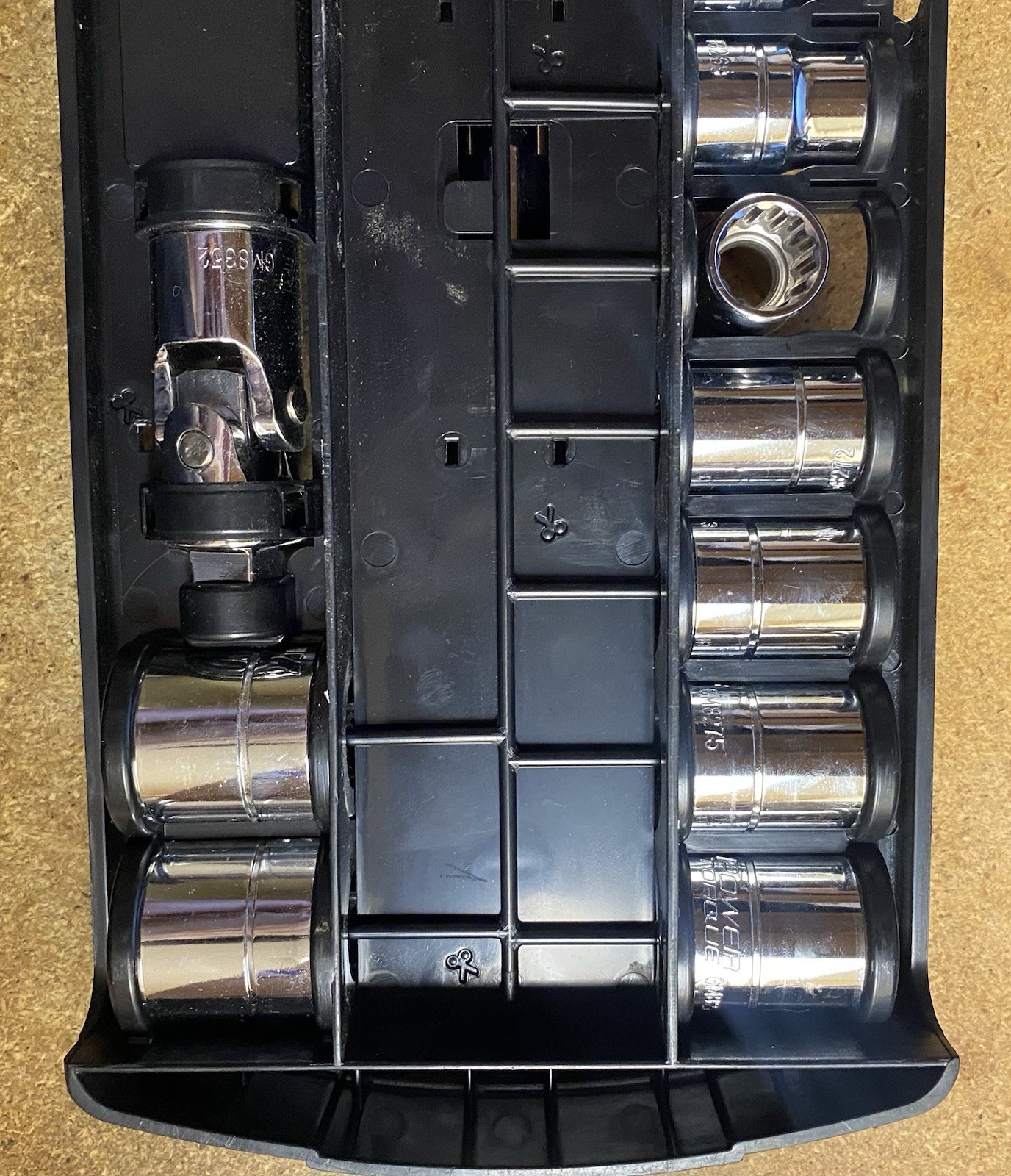 Power Torque rachet and socket set, 15 pc, Metric sockets, 1/2″ Drive Mdl GM4251