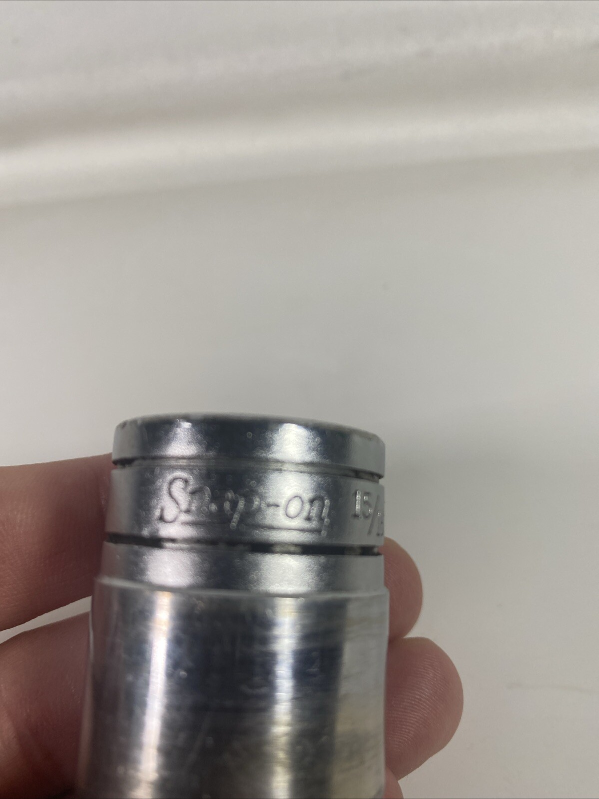 Snap-On Tools SW301 1/2″ Drive 12-Point SAE 15/16″ Shallow Standard Socket USA