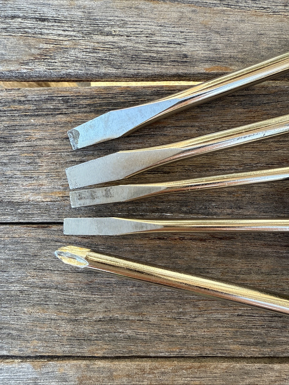 VTG Stanley 5pc Flathead Slotted Phillips Screwdrivers Made in USA Black Yellow