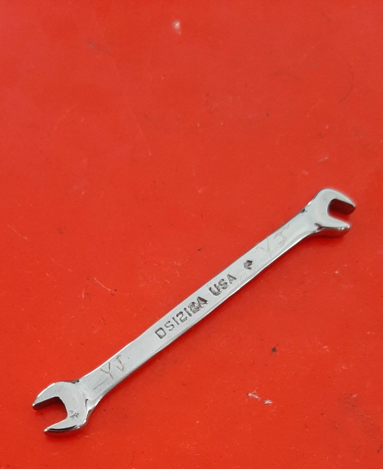 Snap-on Tools 3/16″ 15°/60° Offset Open-End Ignition Wrench DS1212A Engraved 105