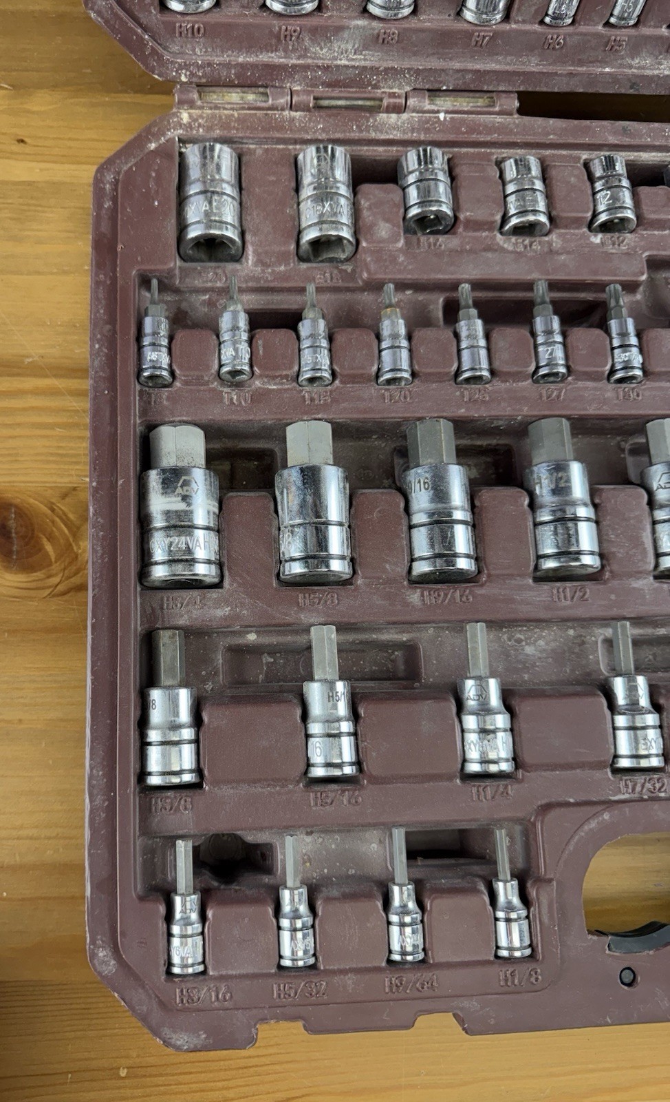 Matco Tools 75 Piece Master ADV Hex/Torx Bit Socket Set Model SBS75VA.