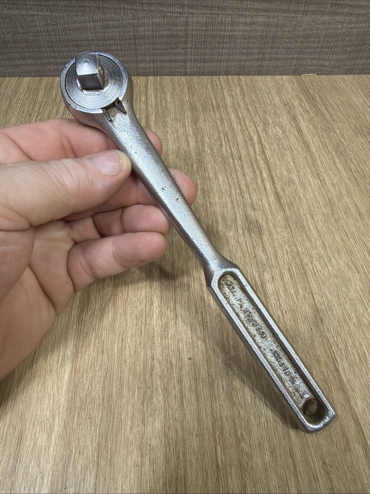 Vintage Crescent 3/8″ Drive 7.5″ Long Socket Ratchet Model LT70 Made USA Used