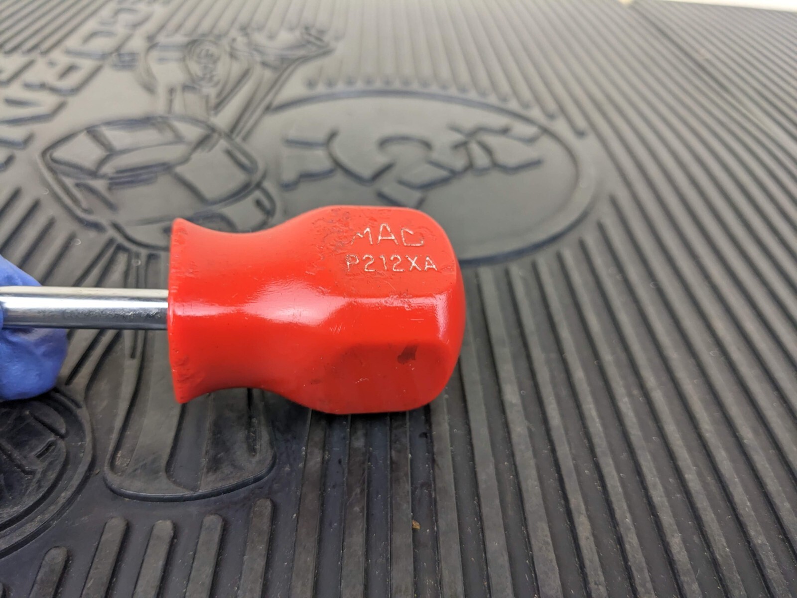 #bd948 MAC Tools USA Model P212XA #2 Philips Stubby Red Hard Handle Screwdriver