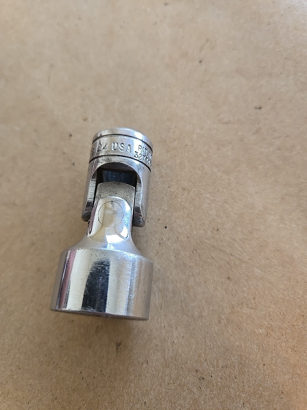 Snap On 3/8″ Drive 3/4″ 6PT Chrome Swivel Socket FS24