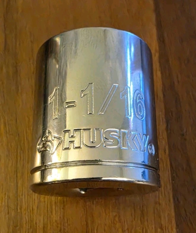 Husky 1-1/16″ Socket 12 Point 1/2″ Drive China/Taiwan