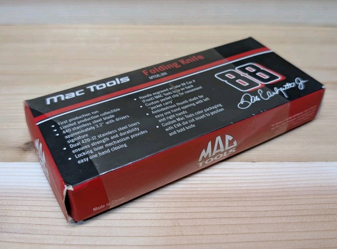New In Box Mac Tools MTDEJ88 #88 Dale Earnhardt Jr. Folding Pocket Knife *Read