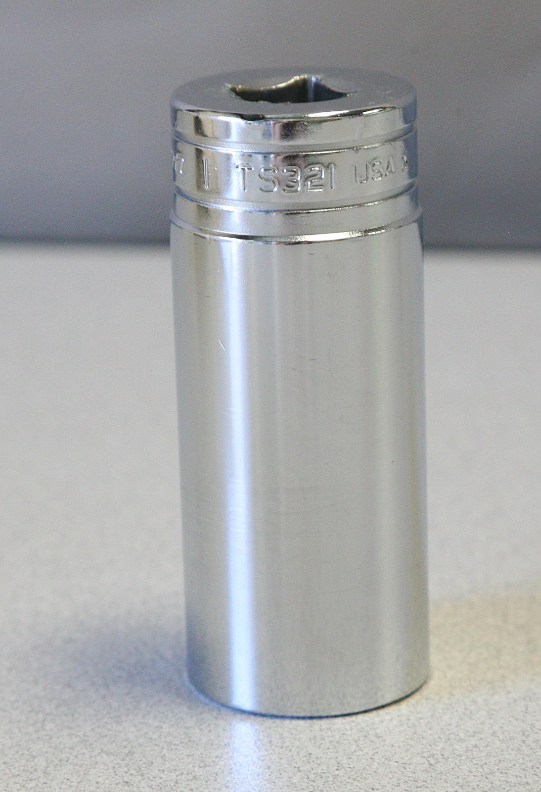 SNAP-ON 1/2″ DRIVE, 6 POINT, SAE, 1″ DEEP SOCKET, TS321. LIKE NEW
