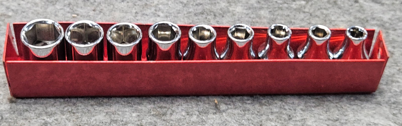 TAT Tools 1/4 Drive 6 Point Metric Socket Set 4.0mm-10mm 9 Piece «Off the shelf»