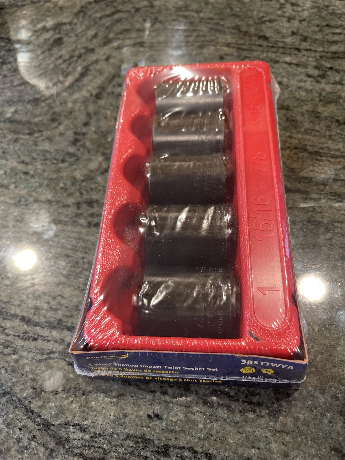 Blue-point by snap On 305ttwya 3/4-1” twist shallow socket set sealed