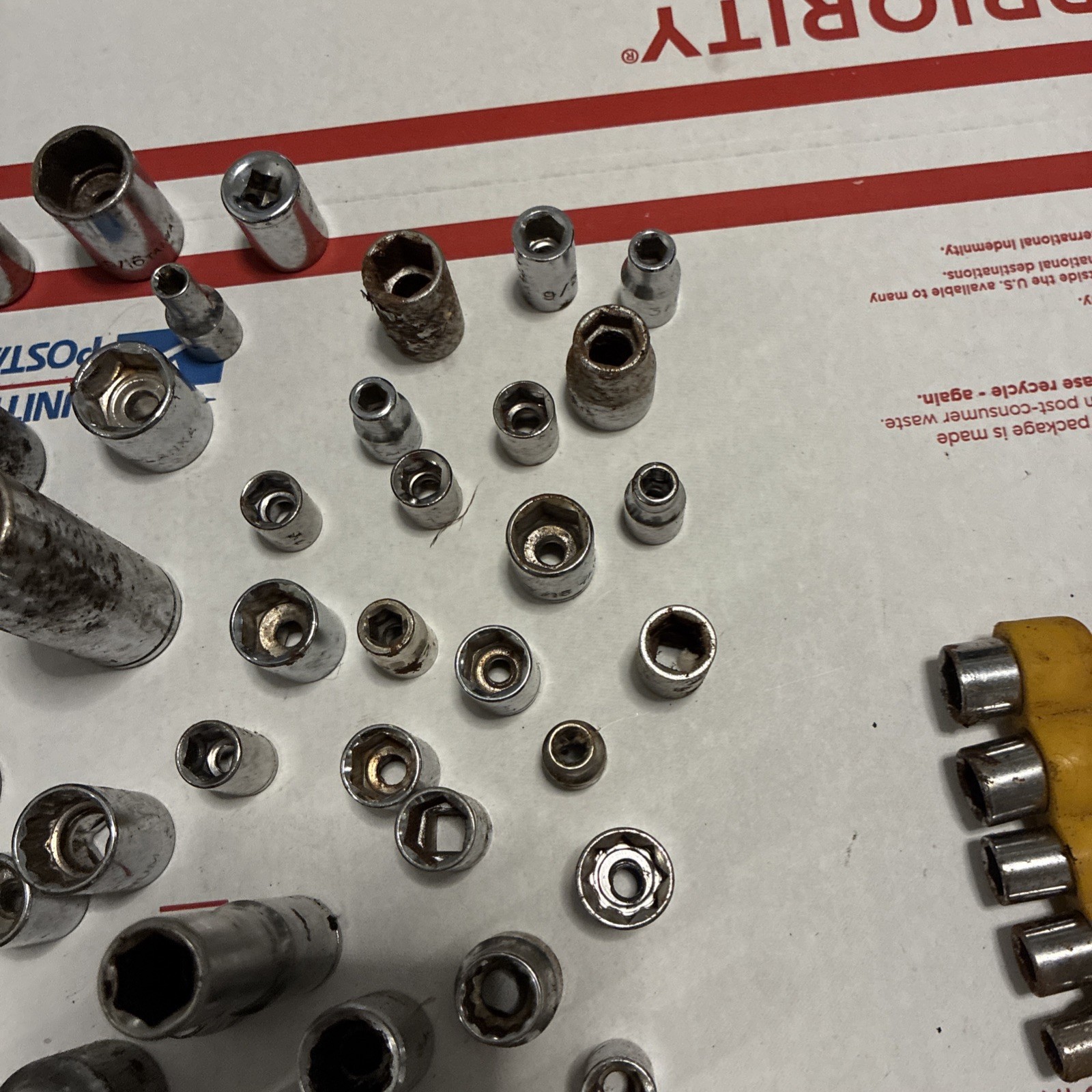 LARGE LOT Of 128 Sockets SAE Metric Drive 6 Point 12 Point Some Husky Taiwan Jap